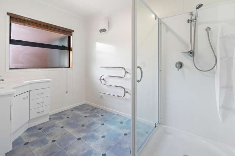 170B Abbey Caves Road Abbey Caves_25