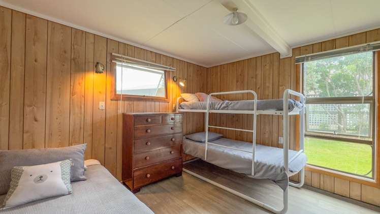 106 Moore Place Whangamata_12