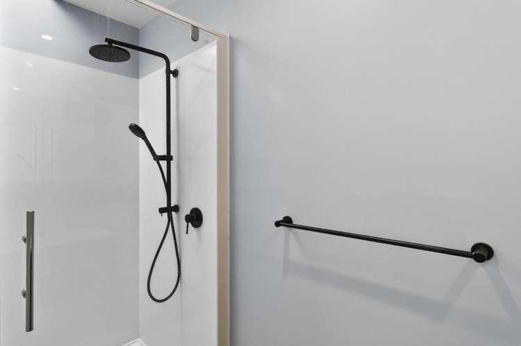 7/11 Alcock Street Mount Wellington_10