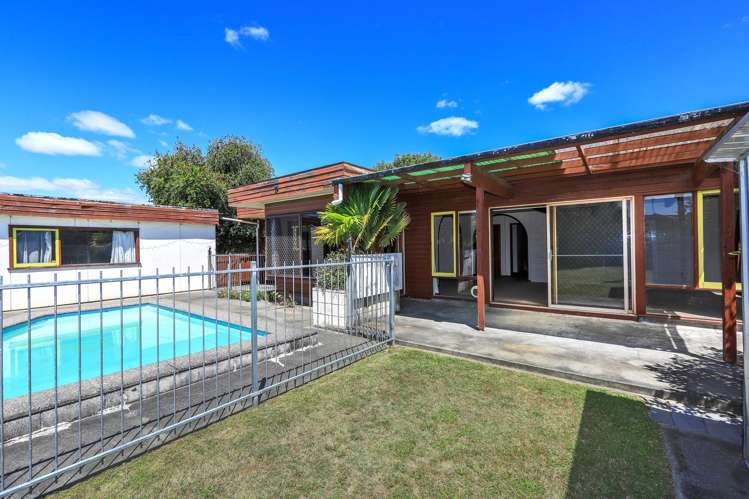 124 Flaxmere Avenue Flaxmere_2