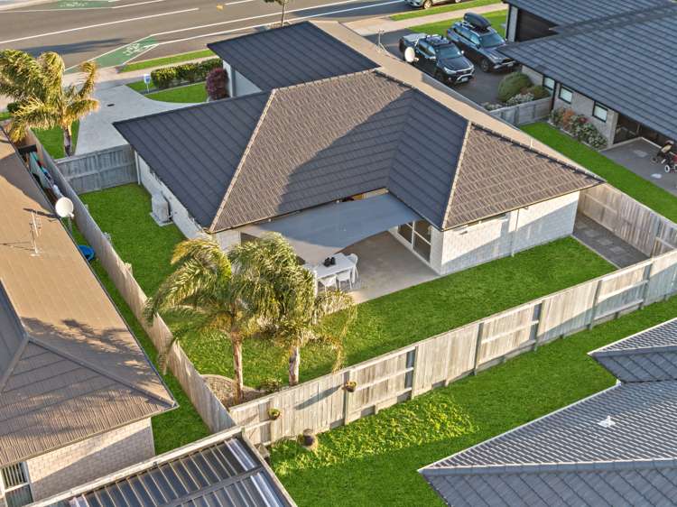 14 Livingstone Drive Papamoa_10