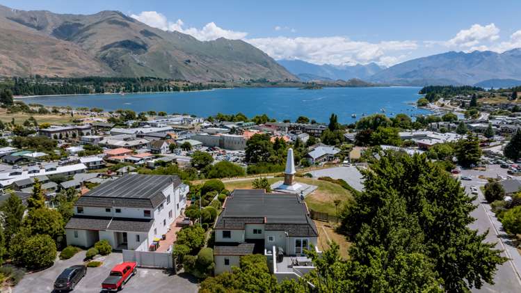 2/19 Chalmers Street Wanaka_14