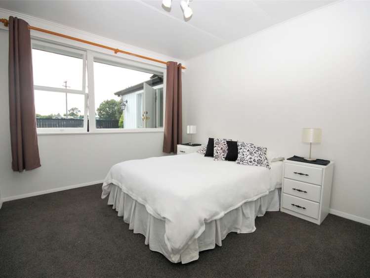 2/27 Wheretia Street Taupo_9