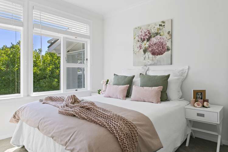 2/1 Henry Hill Road Hilltop_13