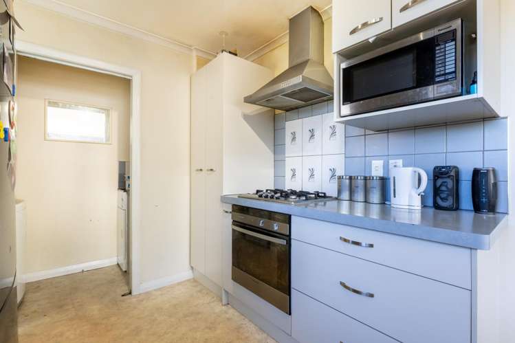 12 Aberdeen Avenue Takaro_9