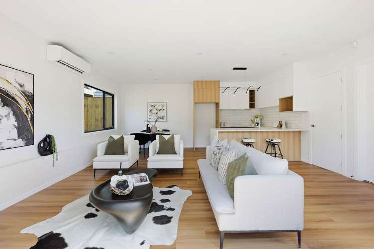 8 Weetman Drive Browns Bay_9