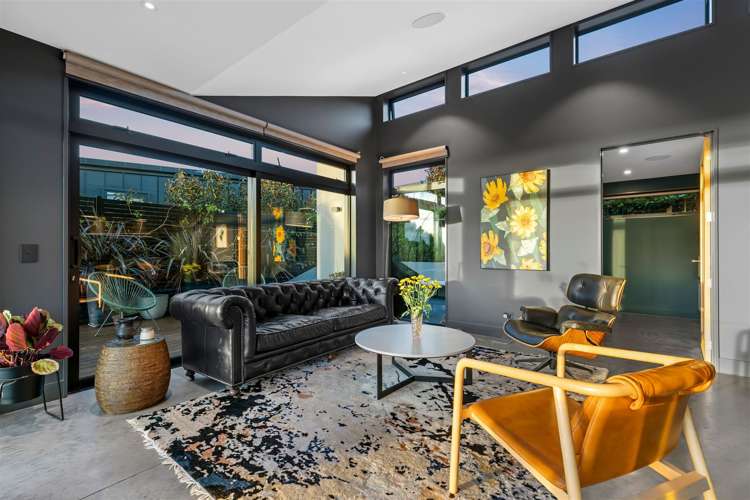 3 Hewers Lane Kennedys Bush_10