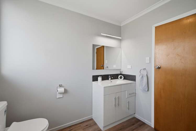 6 Rothesay Place Rockdale_21