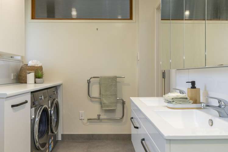 9 Kowhai Road Rainbow Point_17