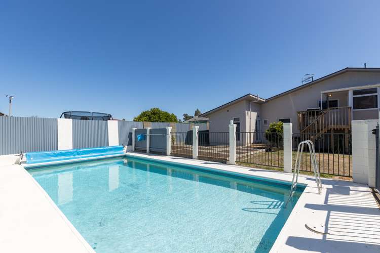 10 Buxton Street Stoke_18