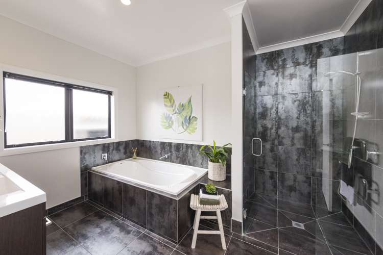 6 Manhattan Court Kelvin Grove_16