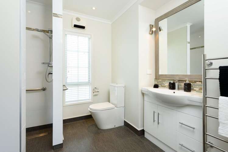 172 Oriental Parade Papamoa_15