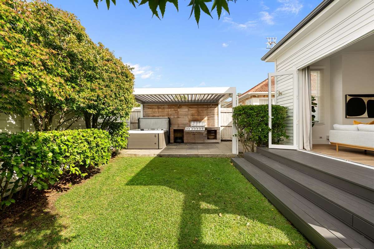 35 Renfrew Avenue_5
