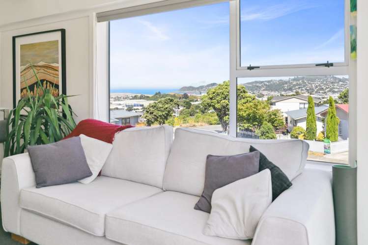 11/32 Akaroa Drive Maupuia_2