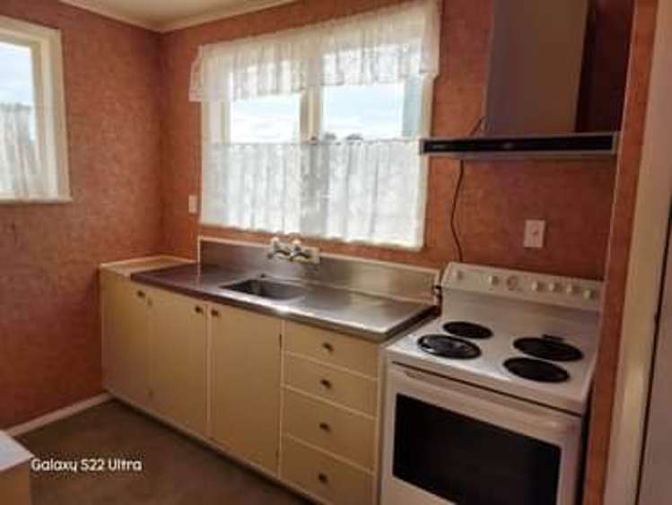 30 Corinna Street Waitangirua_7