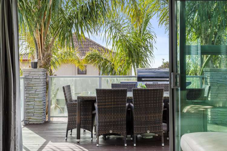 1000 Papamoa Beach Road Papamoa_1