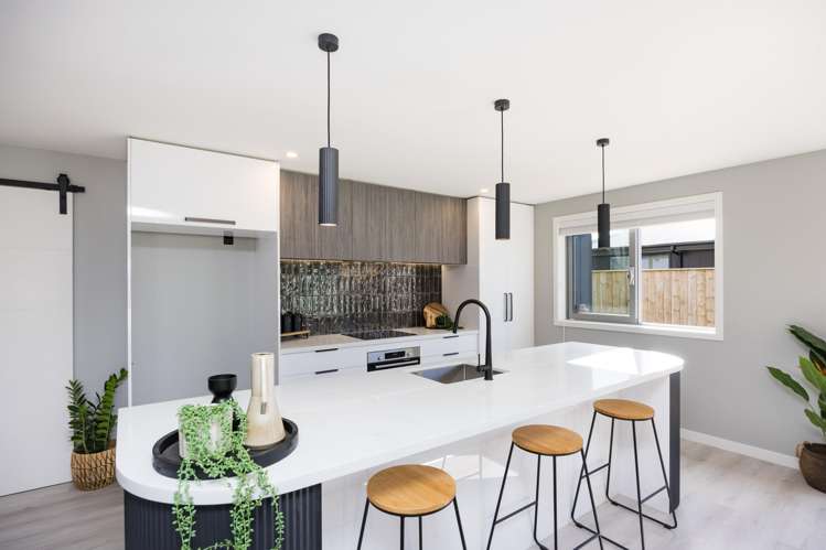 14 Kanzan Grove Feilding_1