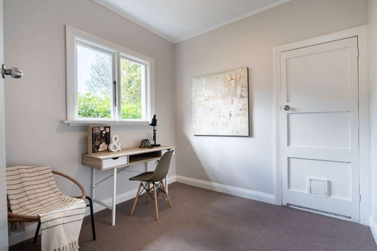 8 Kilgour Street Roslyn_16