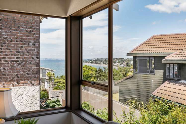 2/23 Beach Road Castor Bay_4