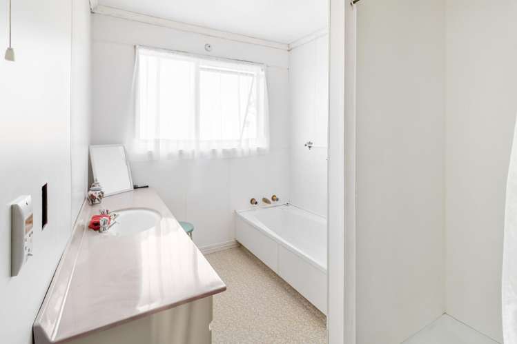 27 Marston Road Kensington_12