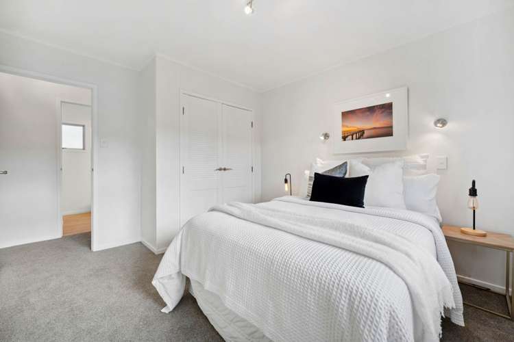 2/56 Waipani Road Te Atatu Peninsula_12