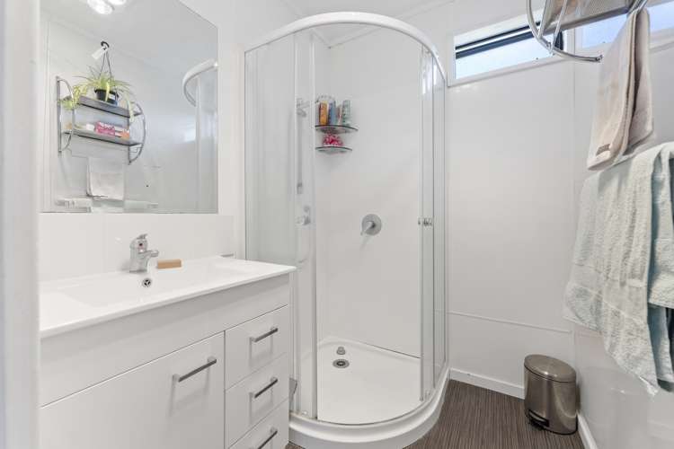 46 Seaforth Avenue Milson_9