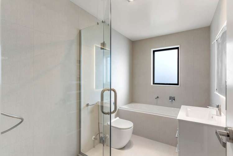 43 Puwha Street Massey_11