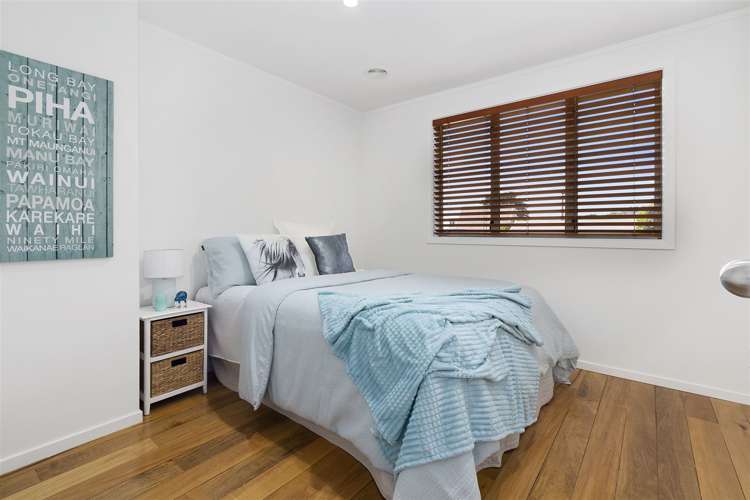 16 Park Avenue Titahi Bay_16