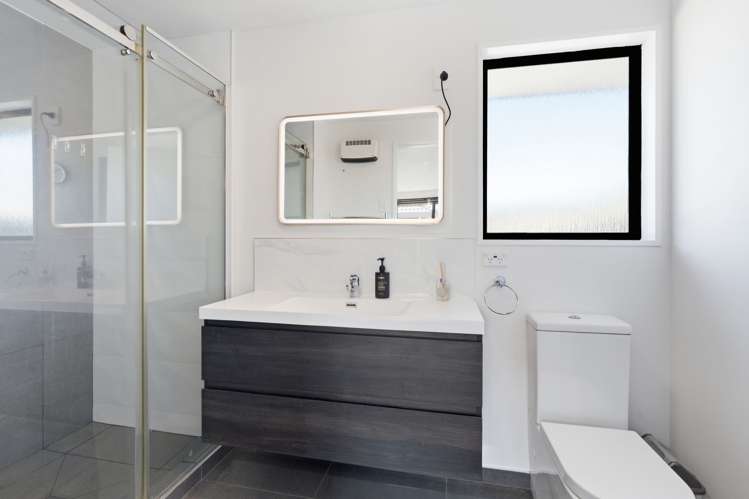26 Takaro Avenue Sockburn_13