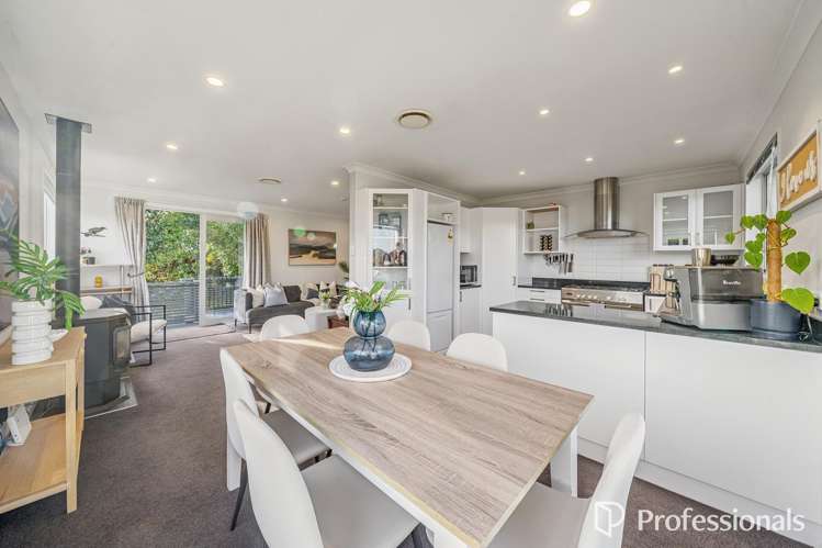 7 Timaru Grove Kelson_9