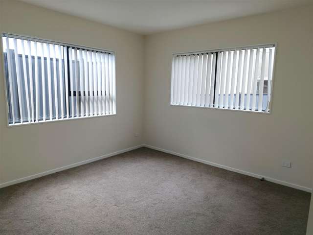 1/12 Pleasant Road Glen Eden_4