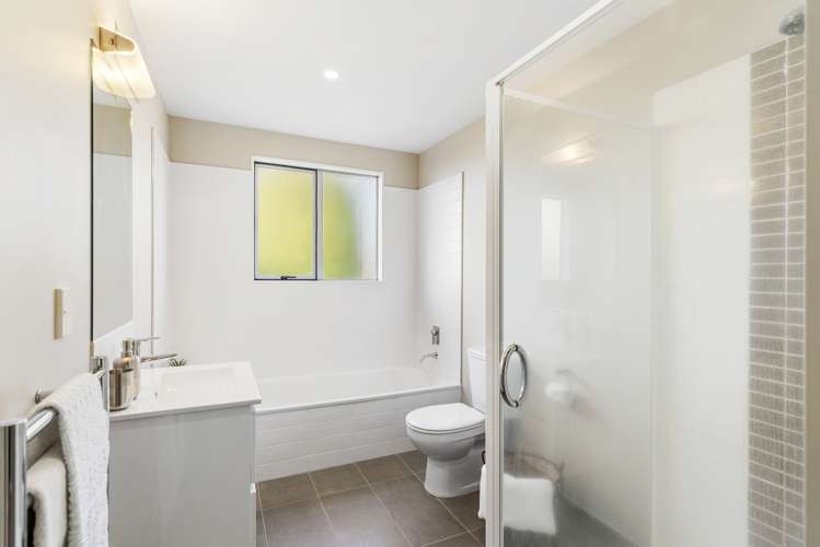 539c East Coast Road Browns Bay_13