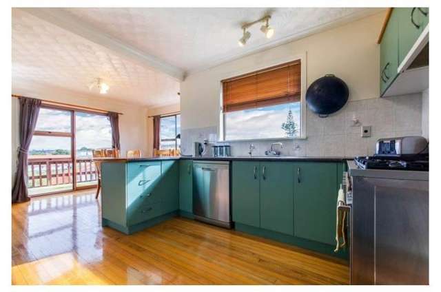 15 Colwill Road Massey_1