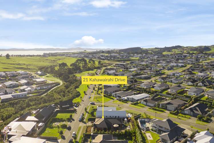 21 Kahawairahi Drive Beachlands_18