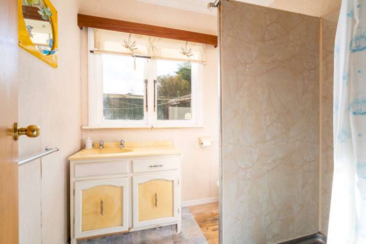 26 Chatham Street Waihola_18