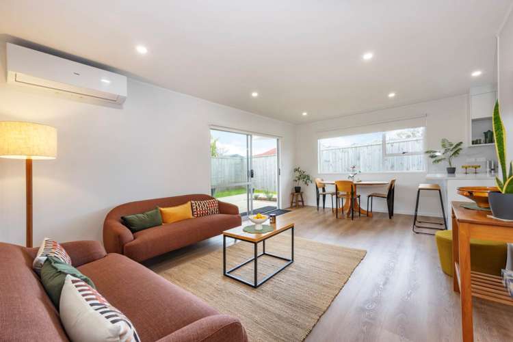 2/55 Tabitha Crescent Henderson_5