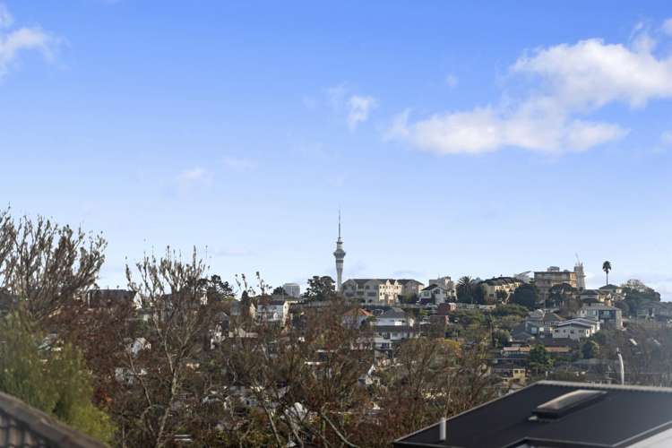 53A Coldham Crescent Saint Johns_13