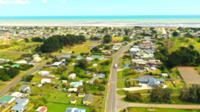 599 Waitarere Beach Road Waitarere Beach_1