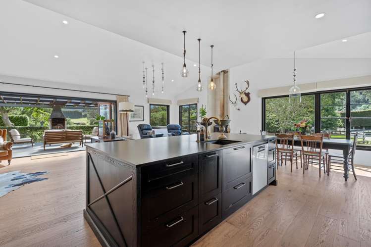 232 Church Road Te Kamo_10