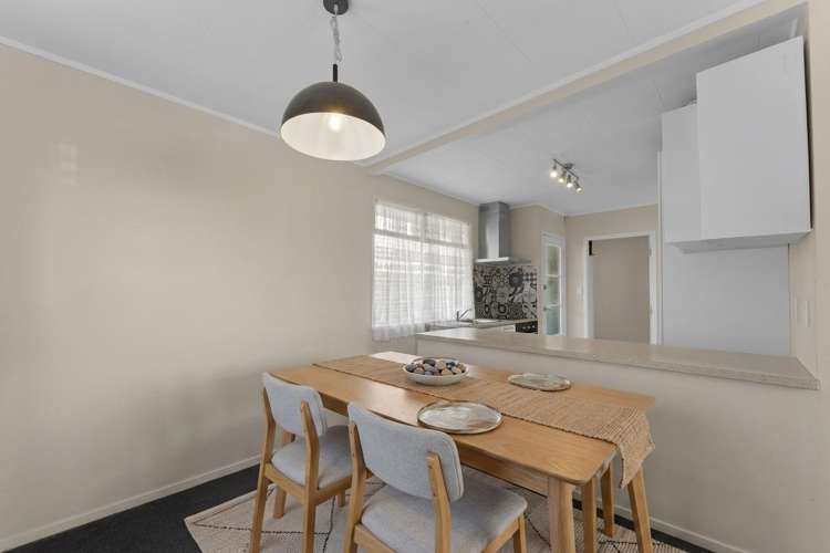 6 Landette Road_3