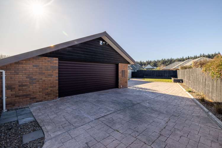 144 Inwoods Close Parklands_21