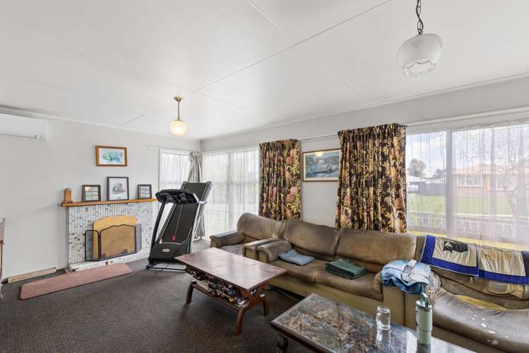 35 James Henry Crescent Huntly_6