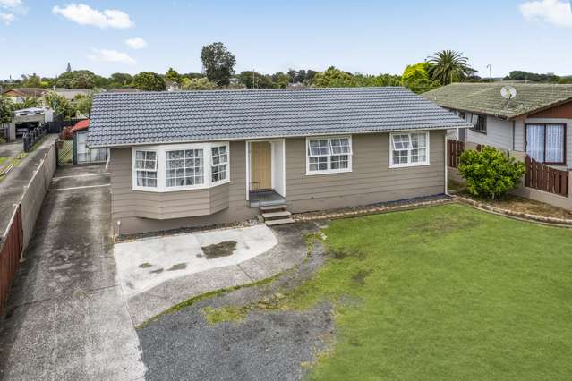 14 John Walker Drive Manurewa_1