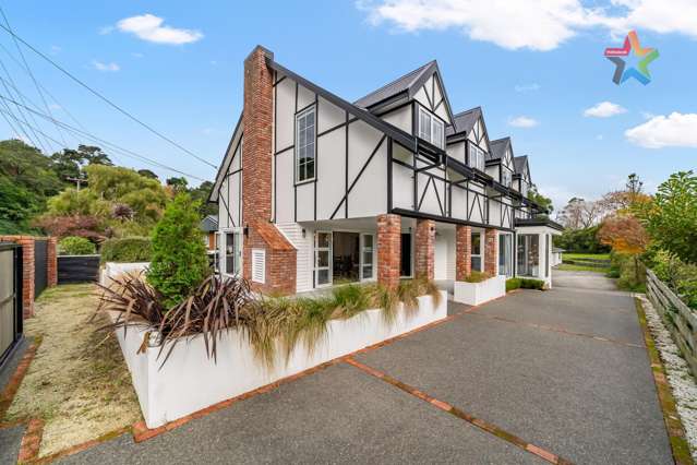 AUSSIE BOUND – VENDOR SAYS SELL!