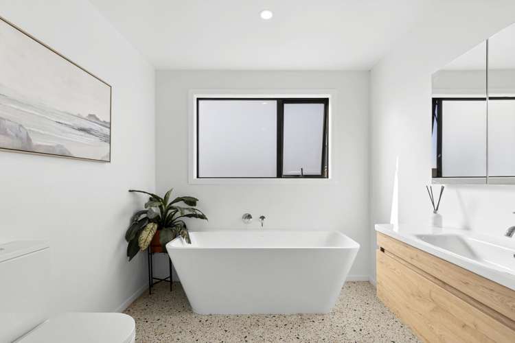 25 Coppermine Crescent Brightwater_19