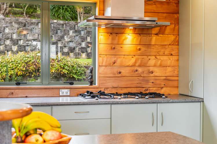 5 Wenz Bayer Road Puhoi_8