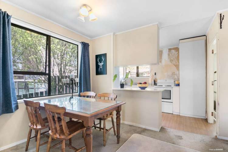 71 Urlich Drive Ranui_5