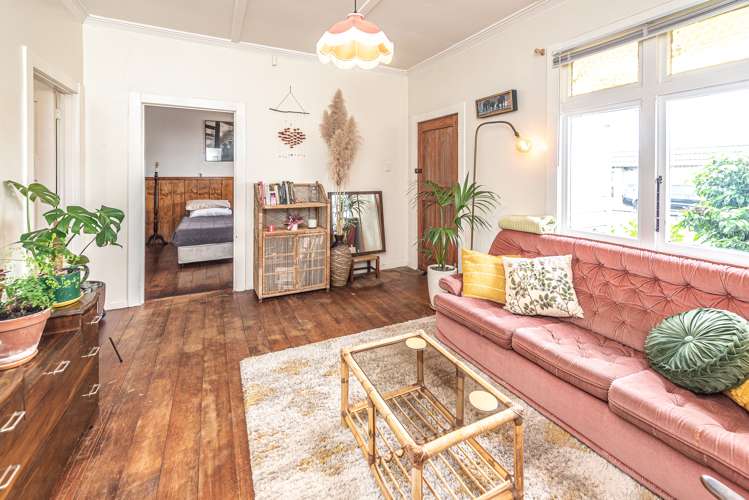 16 Barrack Street Wanganui Central_16