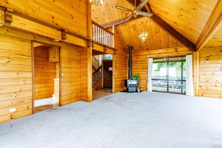 236 Point View Drive East Tamaki Heights_19