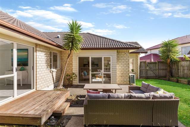 63 Salford Crescent Flat Bush_1